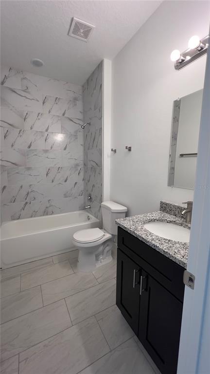 Building Photo - 8610 N Upland Dr