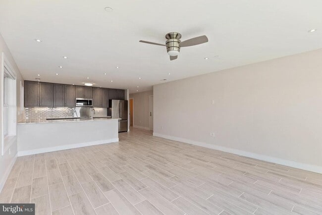 Building Photo - 14732 Patuxent Ave