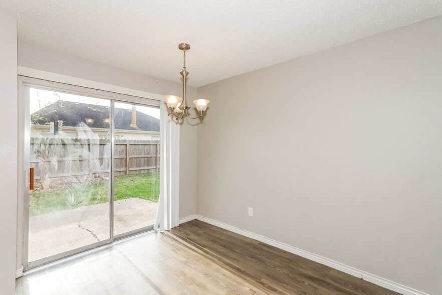 Building Photo - 10911 Kirkbud Ln