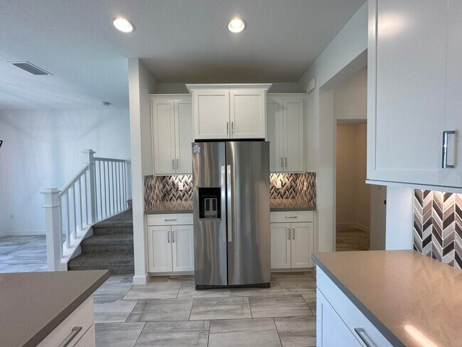 Building Photo - 8792 Antarus Dr