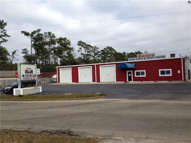 Building Photo - 672 E I-10 Service Rd