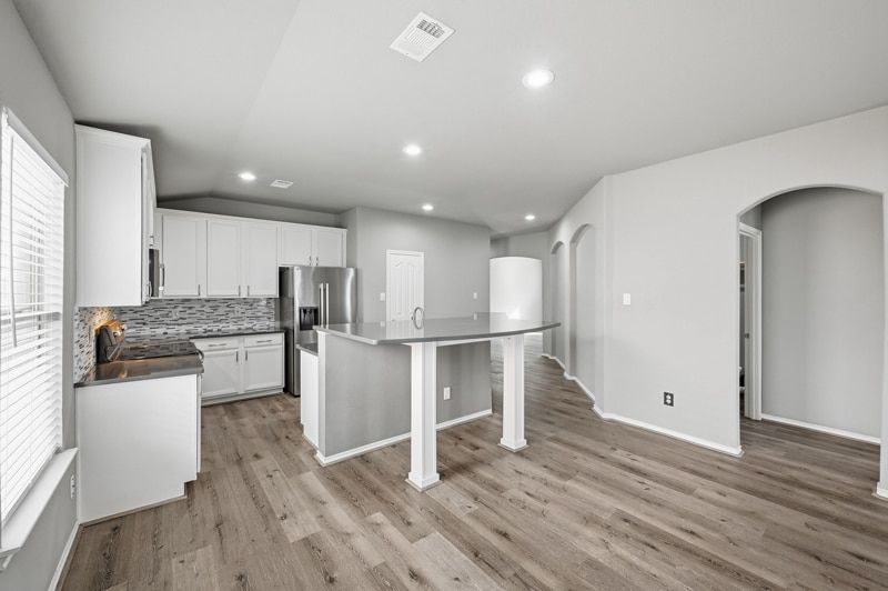 Building Photo - 4528 Sleepy Meadows Dr