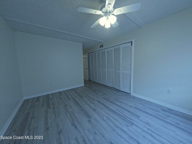 Building Photo - 3135 Shady Dell Ln