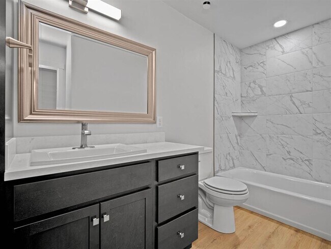 Building Photo - Caspian Way