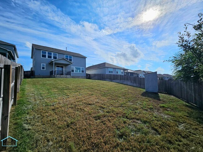 Building Photo - 11225 Lowder Ln
