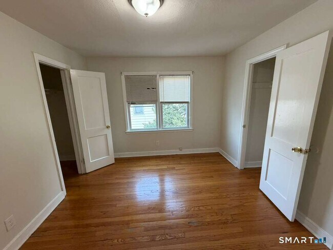 Building Photo - 279 Clermont Ave