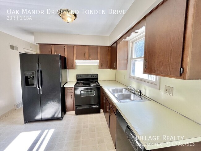 Building Photo - 188 Oak Manor Dr