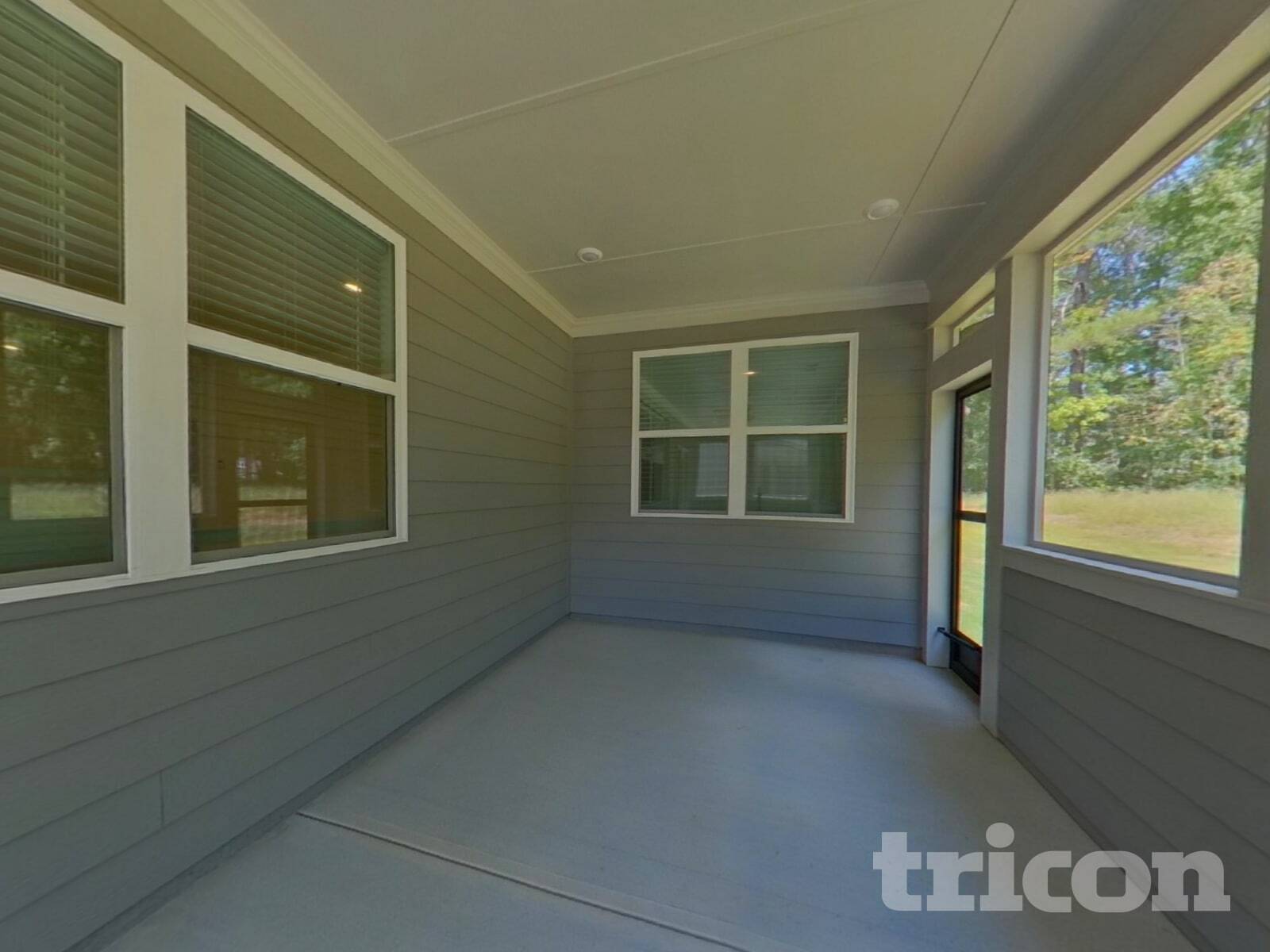 Building Photo - 45 Mayhaw Pt