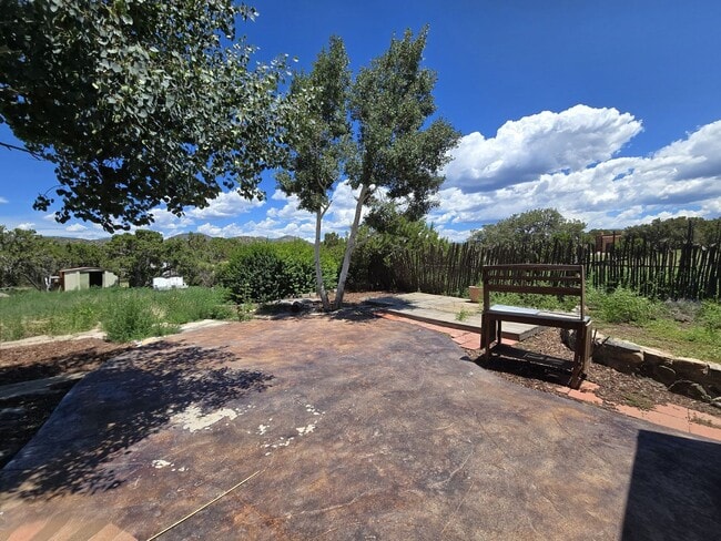 Building Photo - 14 Conchas Loop