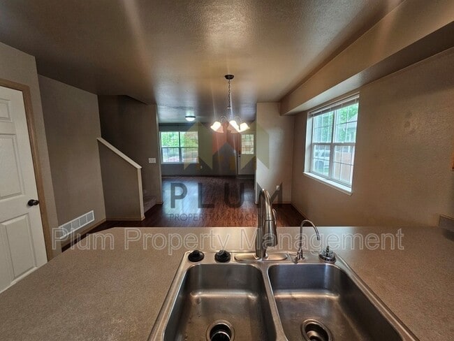 Building Photo - 4571 Potter Park Loop