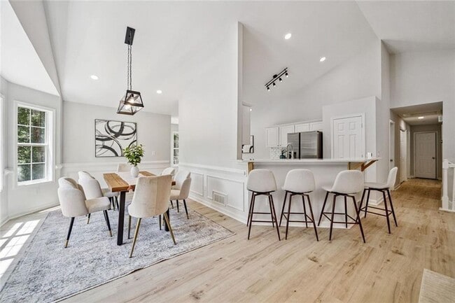 Building Photo - 3840 Pilgrim Mill Rd