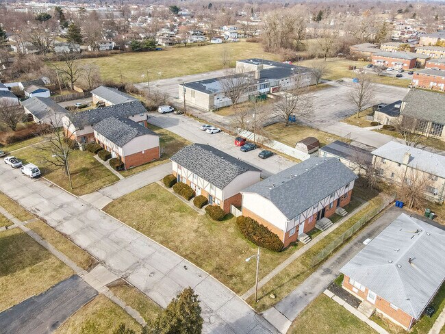 Building Photo - 4056 Carlton Ave