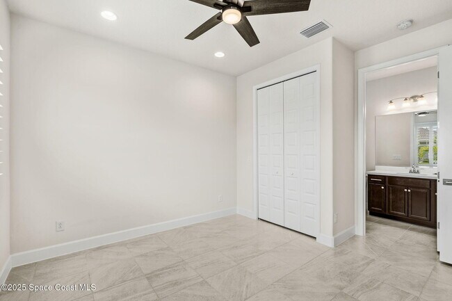 Building Photo - 2999 Pangea Cir