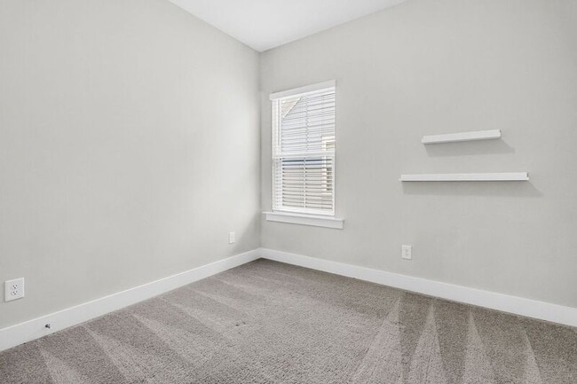 Building Photo - 396 Ripple Park Dr