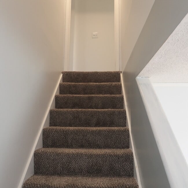 Building Photo - 54 Ballard St