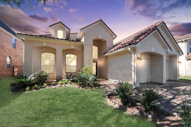 Building Photo - 14302 Jaubert Ct