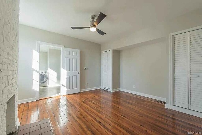 Building Photo - 2 N Plum St