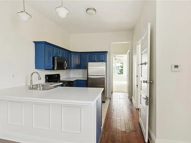 Building Photo - 6036 Perrier St