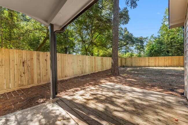 Building Photo - 5 Canyon Oak Pl