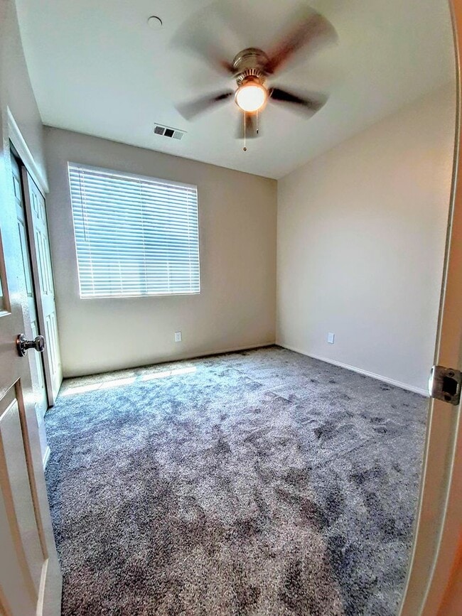 Building Photo - 6954 Castor St