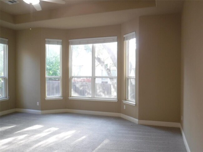 Building Photo - 408 Dry Gulch Bend