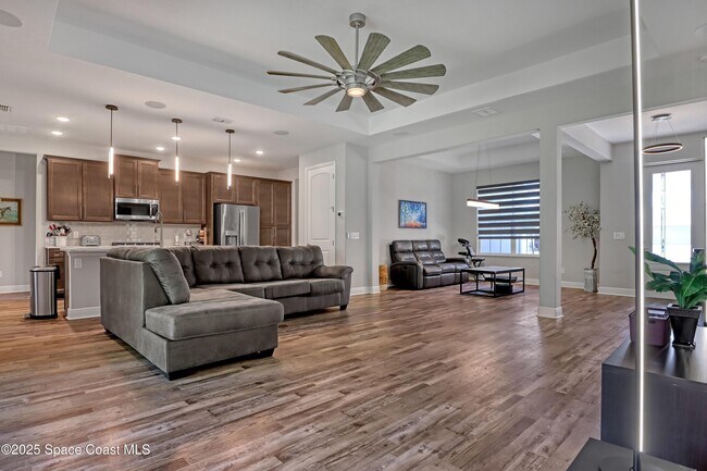 Building Photo - 1752 Killian Dr