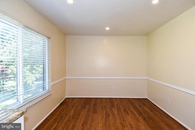 Building Photo - 1809 Westwind Way