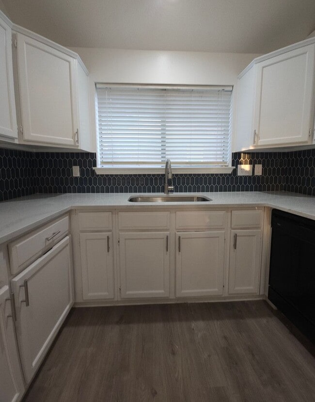 Building Photo - Allen | 3 Bed 2 Bath | Single Family Home ...