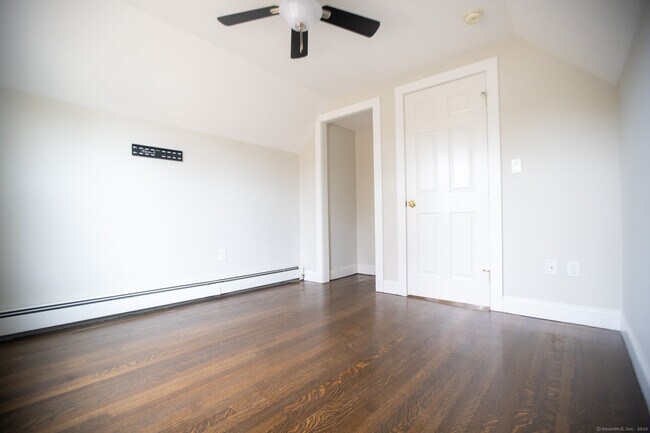 Building Photo - 93 Bailey Rd