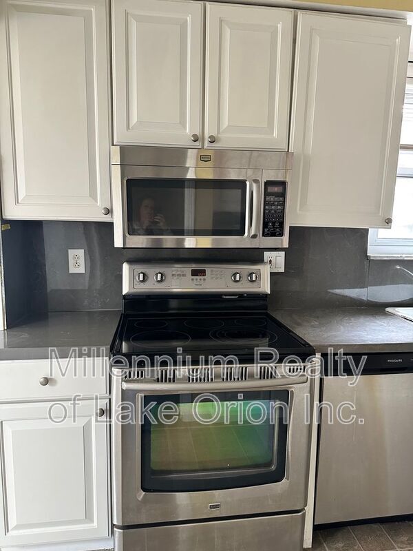 Building Photo - 2224 N Connecticut Ave