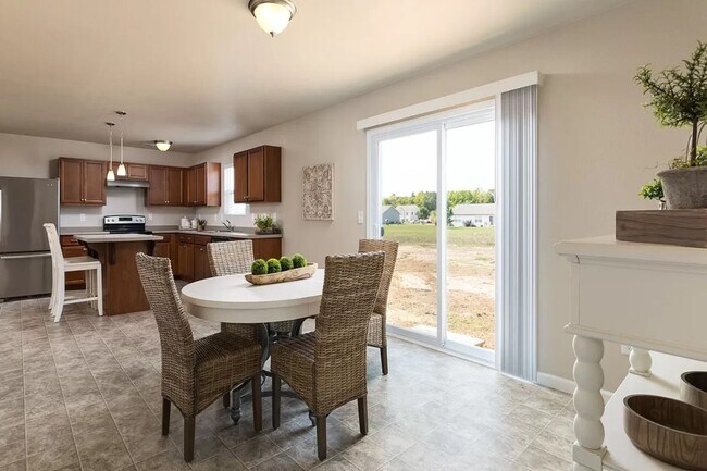 Building Photo - Large Newer Colonial for Lease in Fowlerville Schools