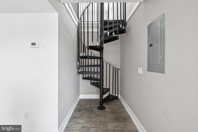 Building Photo - 1931 N Philip St