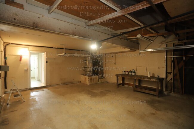 Building Photo - 25502 McIntyre St