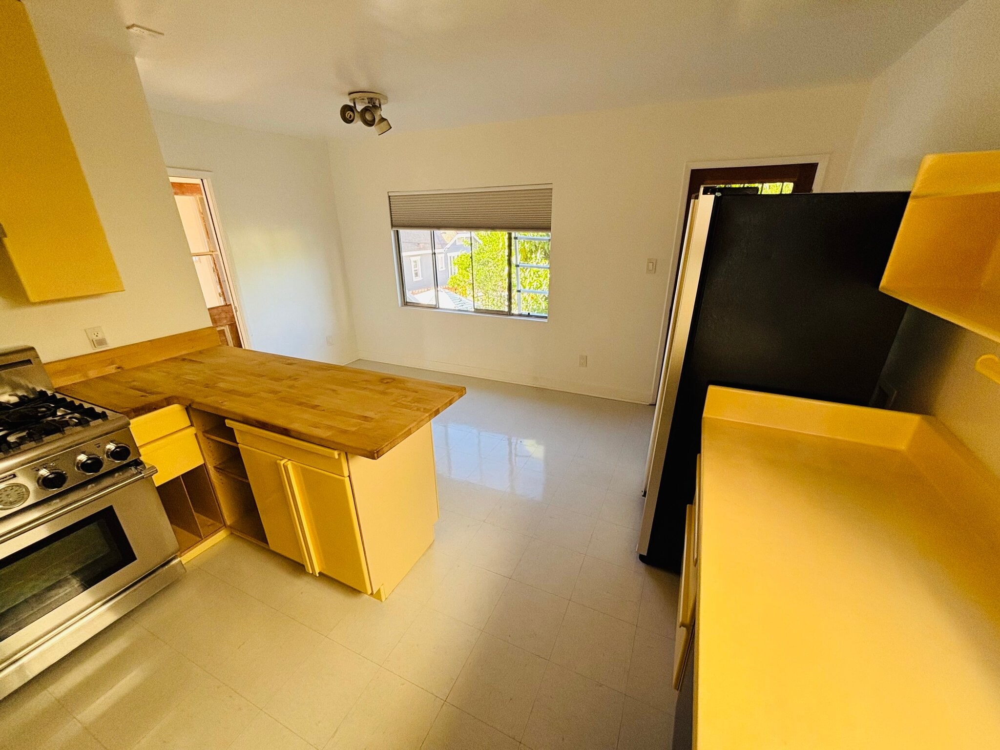 Building Photo - 2228 Berkeley Ave