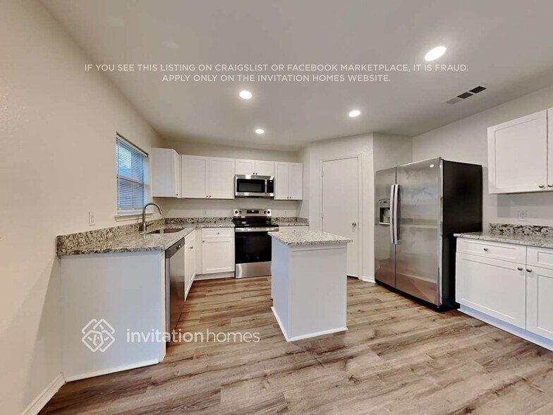 Building Photo - 1812 White Feather Ln