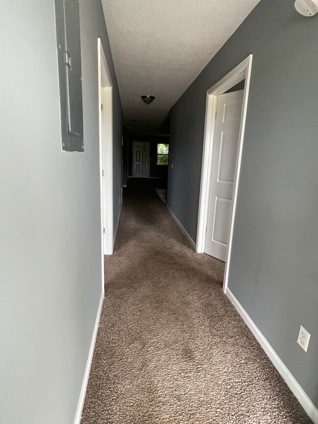 Front Hallway - 508 Gibbs St