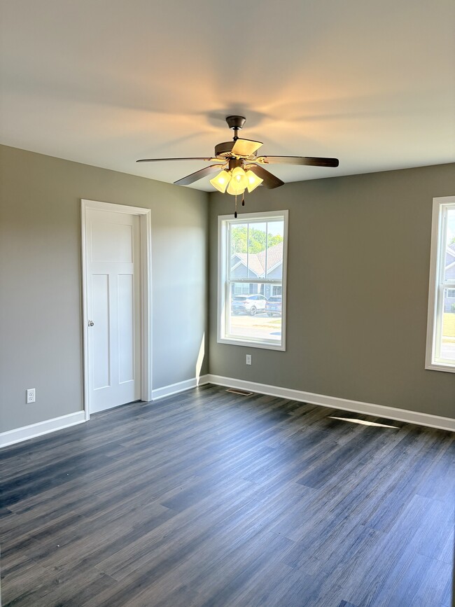 Building Photo - 787 Alders Cove St