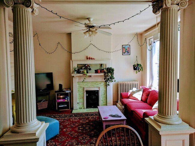 Building Photo - 1612 Floyd Ave