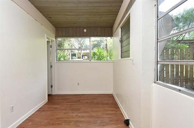 Building Photo - 2041 NW 12th Rd