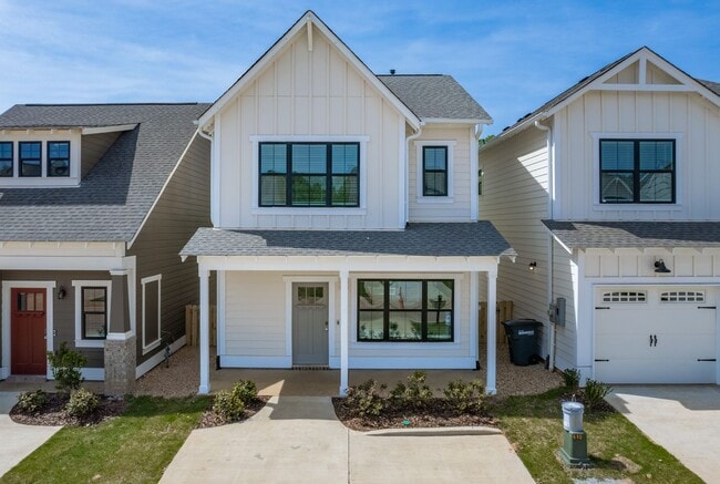 Primary Photo - Ask about our End of Year Closeout SPECIALS!