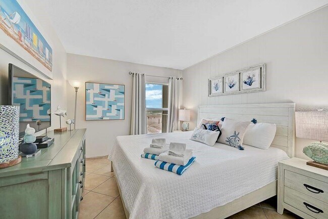 Building Photo - 6154 Midnight Pass Rd