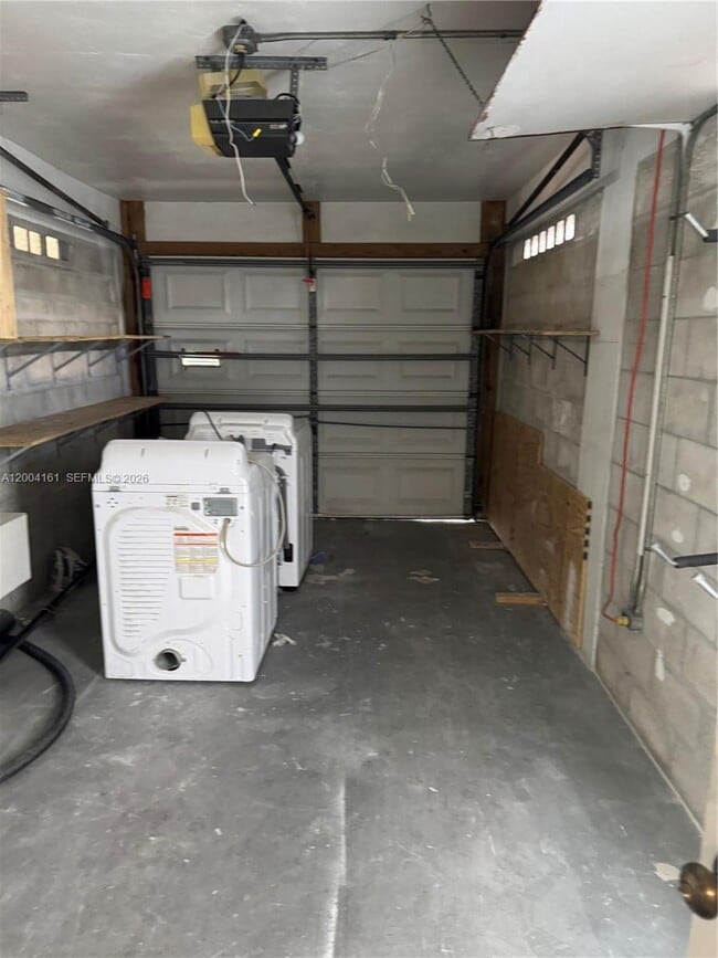 Building Photo - 8721 NW 11th St