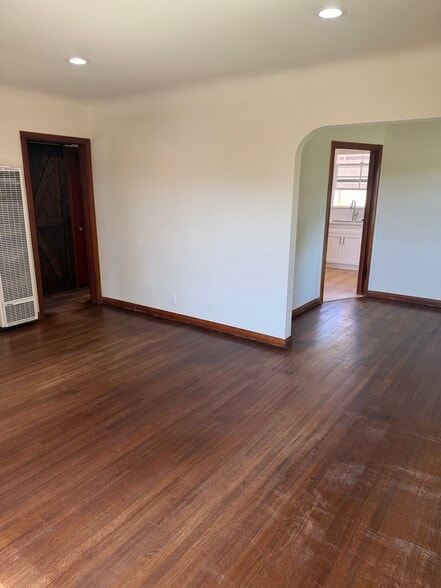 Family room - 2545 Piedmont Ave
