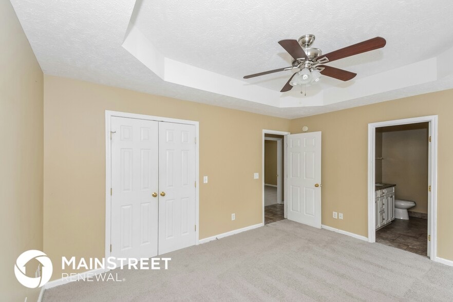 Building Photo - 861 Pin Oak Dr