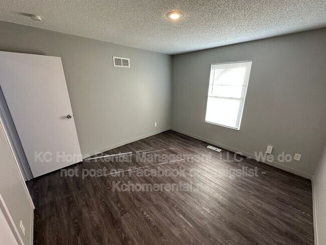 Building Photo - 1525 Jackson Ave