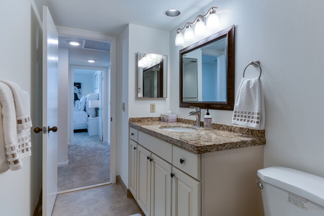 Building Photo - 3610 S Ocean Blvd