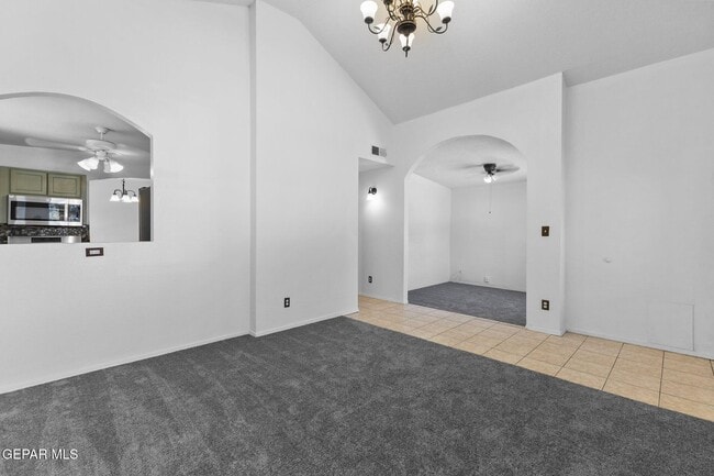 Building Photo - 9127 Texas Red Dr