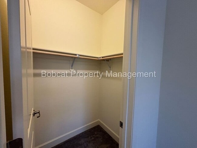 Building Photo - 1097 Dapple Dr