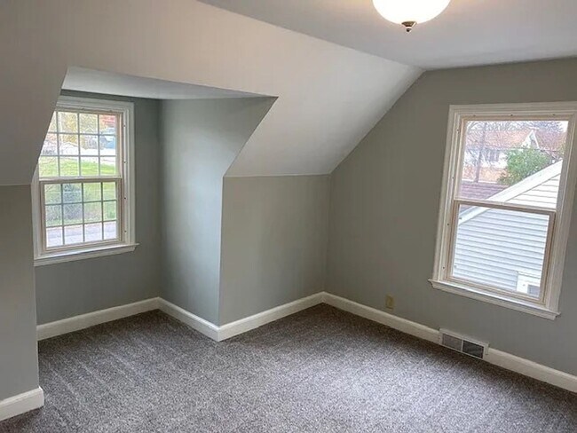 Building Photo - Click the “Apply Now” button or email wapmrentals@gmail.com for a prompt response.