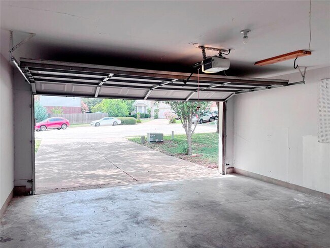 Building Photo - 14901 Sand Dollar Ct